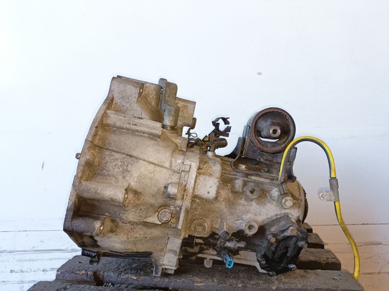 Recambio de caja cambios para nissan primera berlina (p12) qg18 referencia OEM IAM   