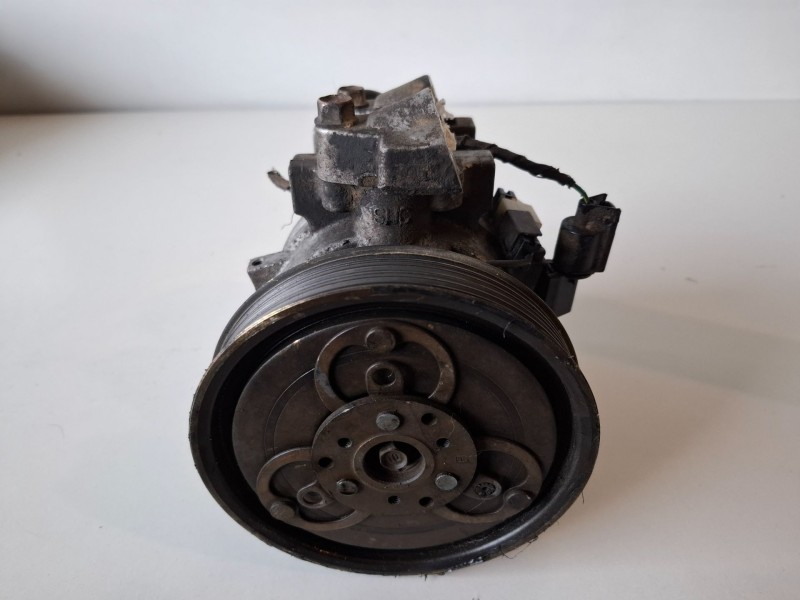 Recambio de compresor aire acondicionado para ssangyong kyron d20dt referencia OEM IAM 6641300015  