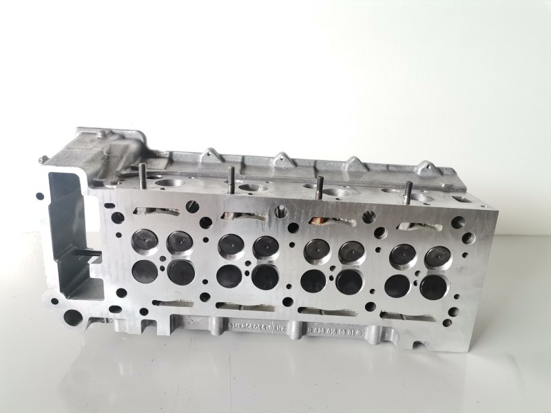 Recambio de culata para mercedes-benz clase ml (bm 163) 628963 referencia OEM IAM R6280150901  