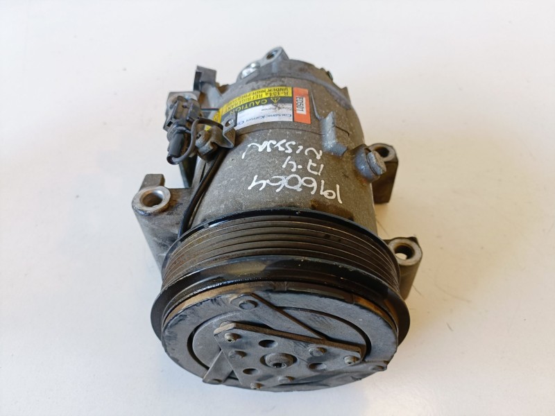Recambio de compresor aire acondicionado para nissan primera berlina (p12) qg18 referencia OEM IAM 926009F511  