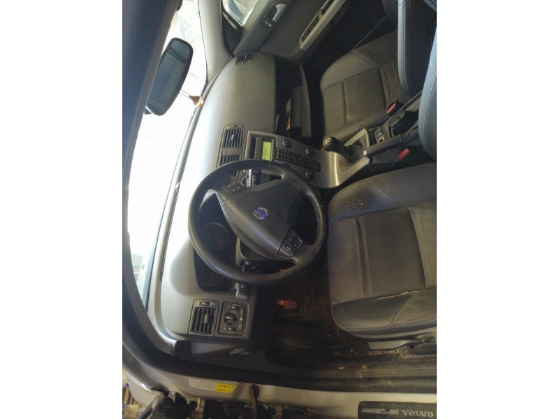 volvo v50 familiar del año 2006