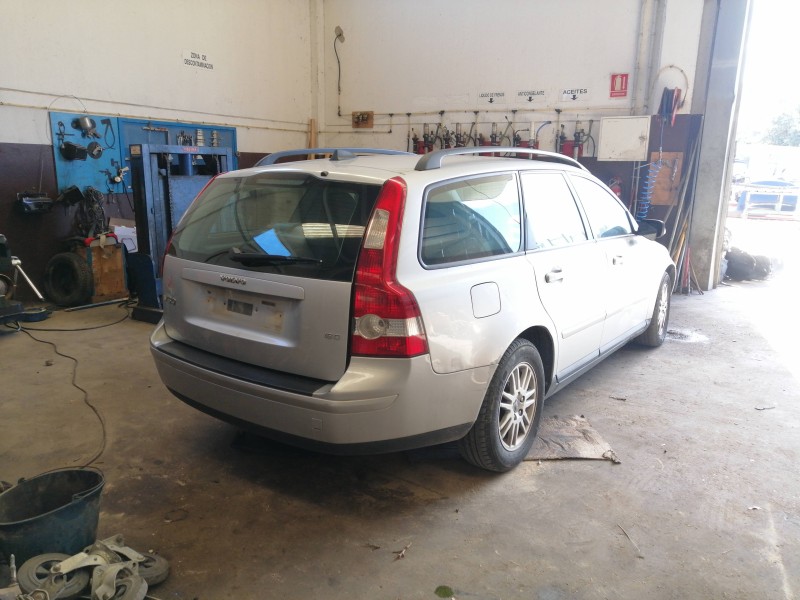 volvo v50 familiar del año 2006