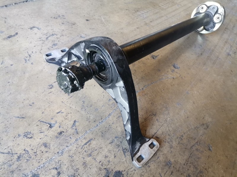 Recambio de transmision central para seat leon st 5f8 cjxc referencia OEM IAM   