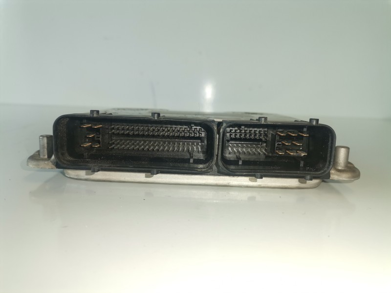 Recambio de centralita motor uce para skoda octavia berlina (1u2) alh referencia OEM IAM 038906012H/0281010129  