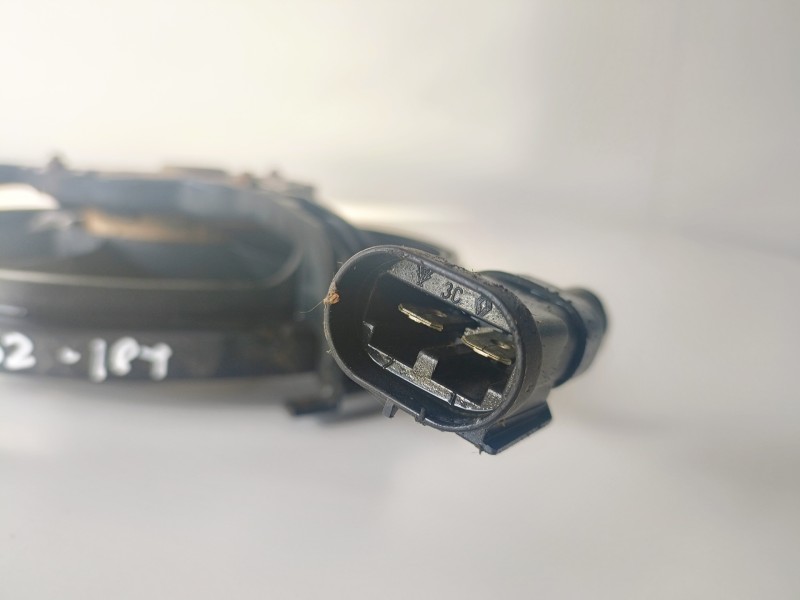 Recambio de electroventilador para nissan interstar (x70) g9u650 referencia OEM IAM 874623J  