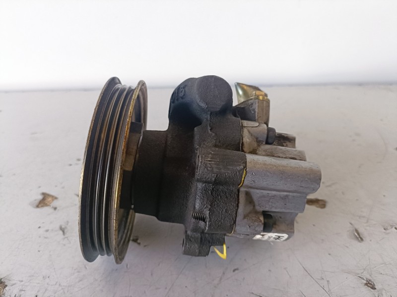 Recambio de bomba direccion para mg rover rover 200 (rf) 16k4f referencia OEM IAM QVB100690  