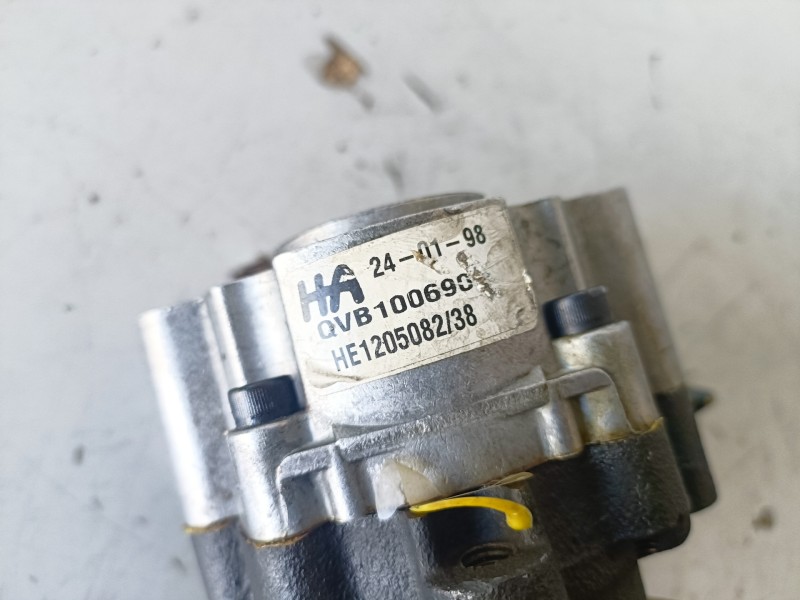 Recambio de bomba direccion para mg rover rover 200 (rf) 16k4f referencia OEM IAM QVB100690  