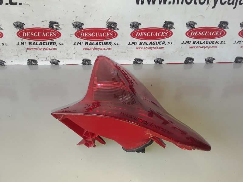 Recambio de piloto trasero derecho para citroen c4 berlina 9hy referencia OEM IAM   