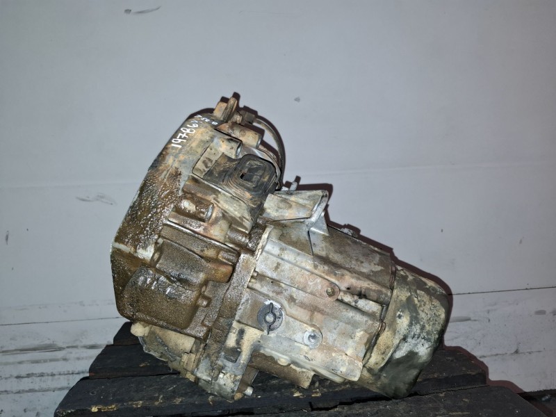 Recambio de caja cambios para renault clio i fase i / ii (b/c57) e5f710 referencia OEM IAM JB1046  