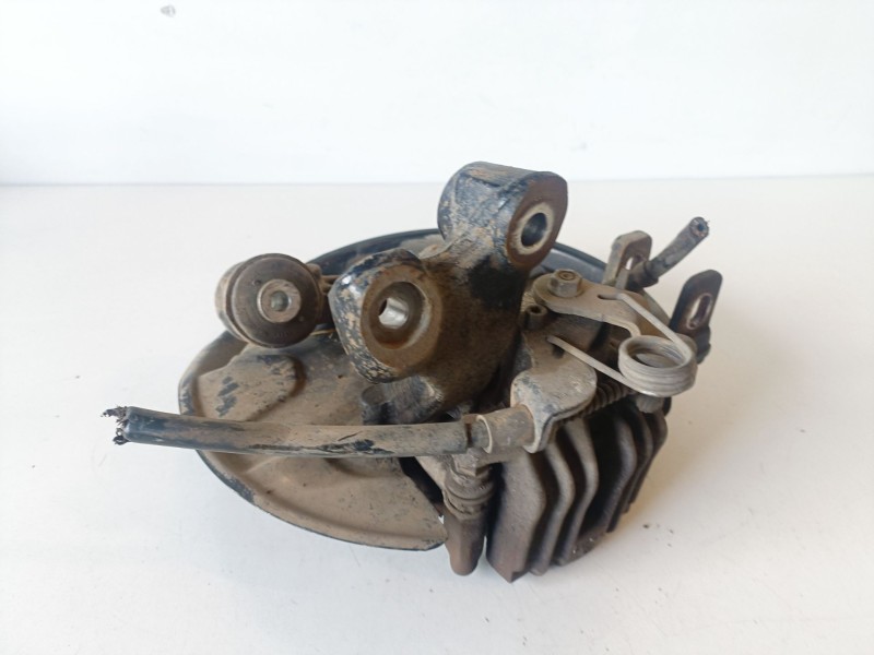 Recambio de mangueta trasera derecha para audi a4 avant (8e) avf referencia OEM IAM   