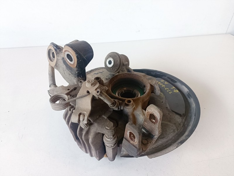 Recambio de mangueta trasera derecha para audi a4 avant (8e) avf referencia OEM IAM   