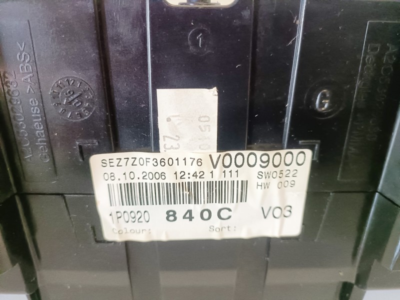Recambio de cuadro instrumentos para seat leon (1p1) bxe referencia OEM IAM 1P0920840C  