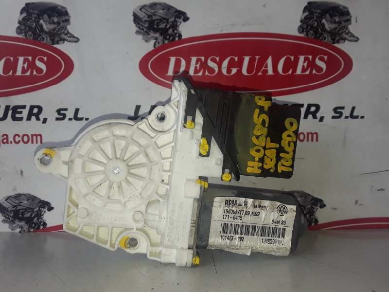 Recambio de motor elevalunas trasero izquierdo para seat toledo (1m2) referencia OEM IAM 1J4959811C  