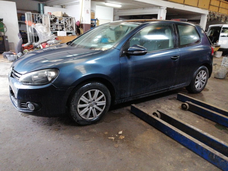 volkswagen golf vi (5k1)(10.2008) del año 2010