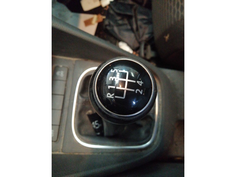 volkswagen golf vi (5k1)(10.2008) del año 2010