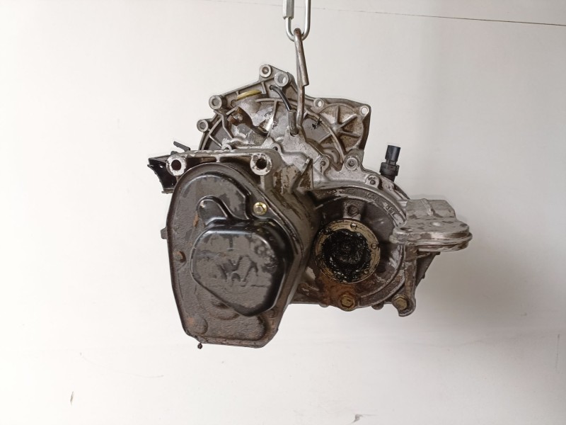 Recambio de caja cambios para seat ibiza (6k1) aua referencia OEM IAM DXK  