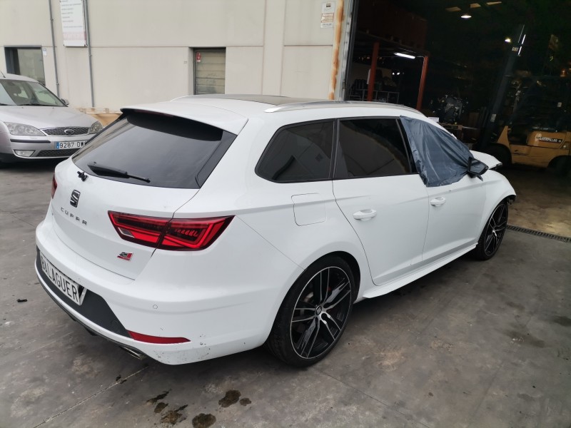 seat leon st 5f8 del año 2017