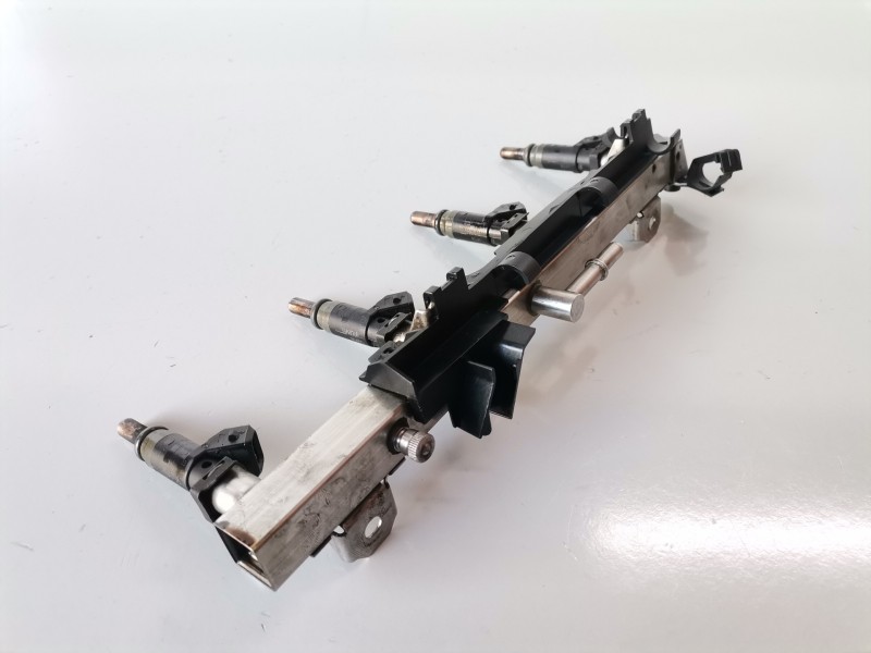Recambio de rampa inyectora para bmw serie 3 compacto (e46) n42b20 referencia OEM IAM   