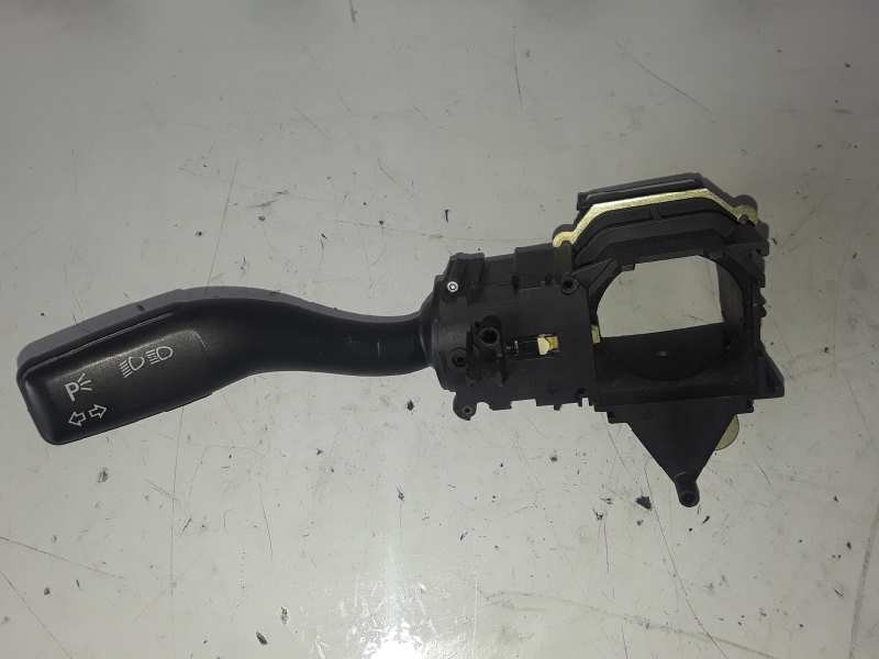 Recambio de mando luces para audi q7 (4l) bug referencia OEM IAM 4E0953513A  