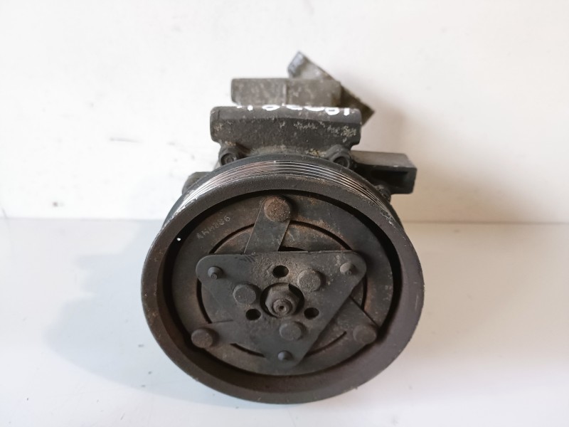 Recambio de compresor aire acondicionado para renault kangoo i (f/kc0) k9k802 referencia OEM IAM 8200953359A  