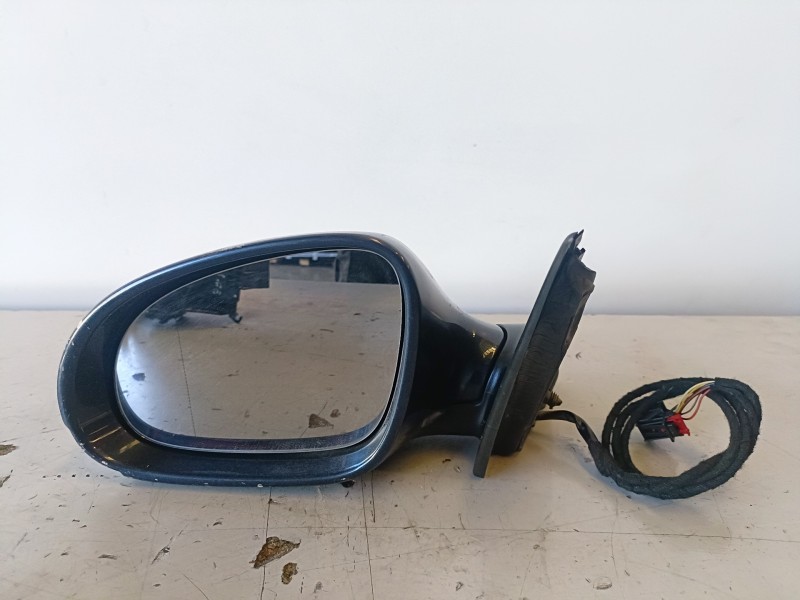 Recambio de retrovisor izquierdo para volkswagen passat variant (3c5) bkp referencia OEM IAM   