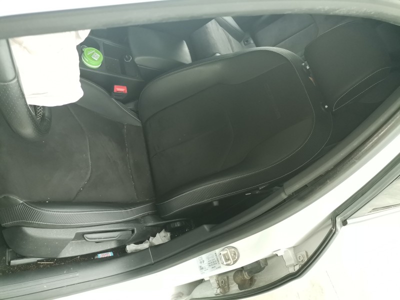 seat leon st 5f8 del año 2017