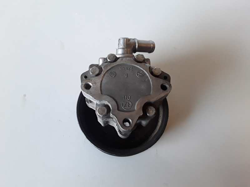 Recambio de bomba direccion para audi a4 berlina (8e) asb referencia OEM IAM   