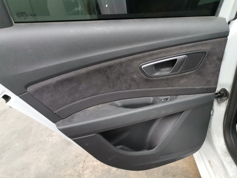 seat leon st 5f8 del año 2017