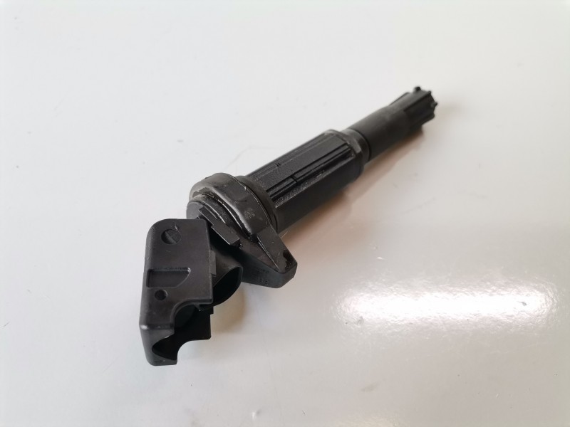 Recambio de bobina encendido para bmw serie 3 compacto (e46) n42b20 referencia OEM IAM 12131712223  