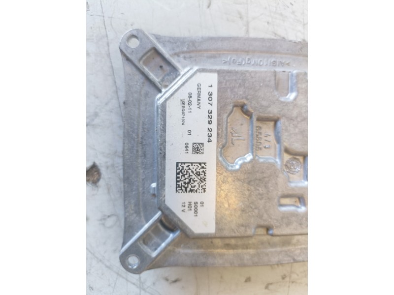 Recambio de centralita faros xenon para lancia delta (181) 198a2000 referencia OEM IAM 1307329234  