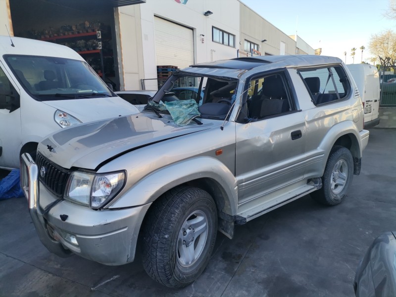 toyota land cruiser (j9) del año 2001