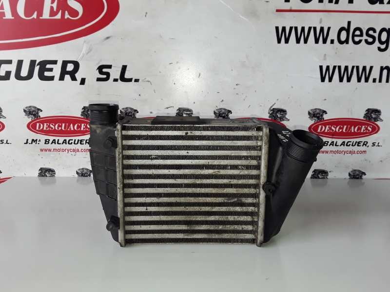 Recambio de intercooler para audi a4 berlina (8e) asb referencia OEM IAM 8E0145806L  