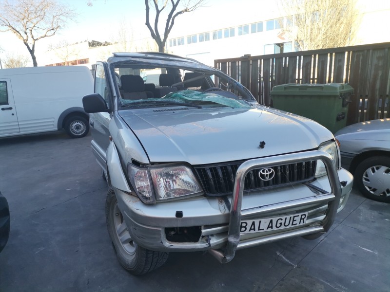 toyota land cruiser (j9) del año 2001