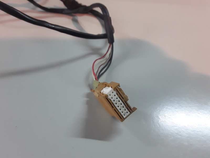 Recambio de retrovisor derecho para audi a4 berlina (8e) asb referencia OEM IAM 010681  