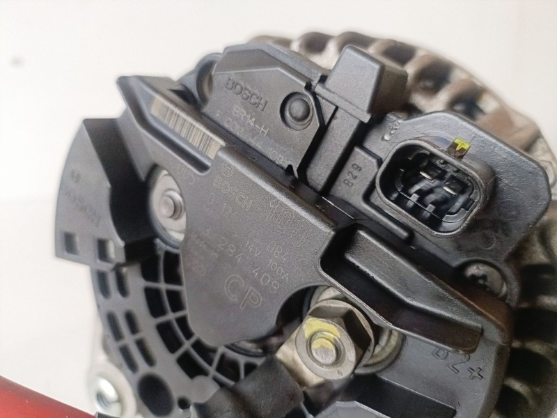 Recambio de alternador para opel meriva b a14nel referencia OEM IAM 0124425084  