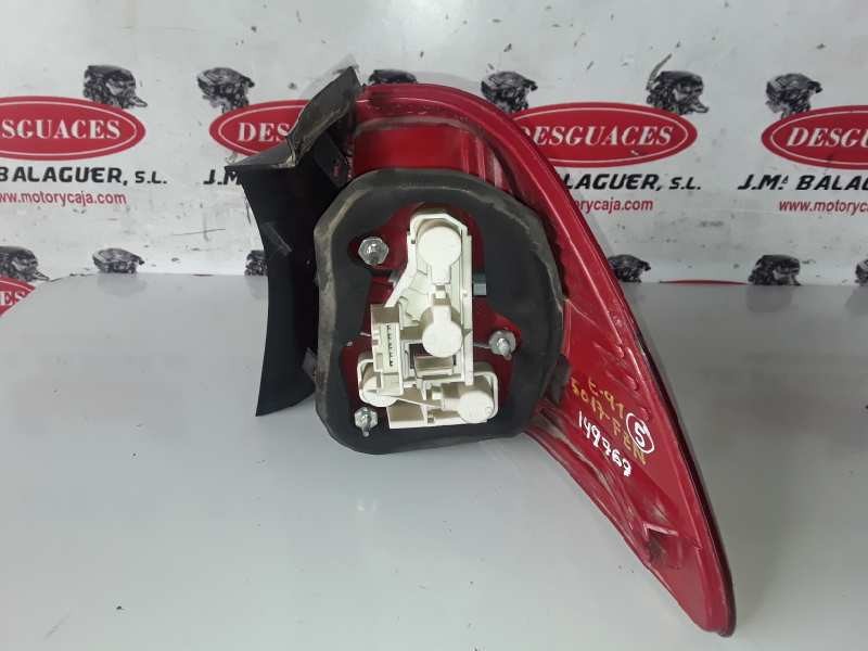 Recambio de piloto trasero izquierdo para bmw serie 3 touring (e91) m57d30tu2 referencia OEM IAM 7160061  