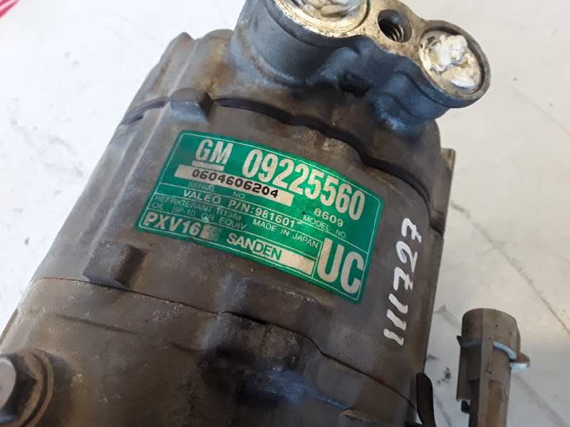 Recambio de compresor aire acondicionado para opel vectra c berlina referencia OEM IAM 09225560/8609/PXV16/  