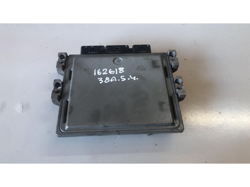 Recambio de centralita motor uce para renault megane ii grandtour k9k732 referencia OEM IAM S122326113A/8200804775/8200807626  