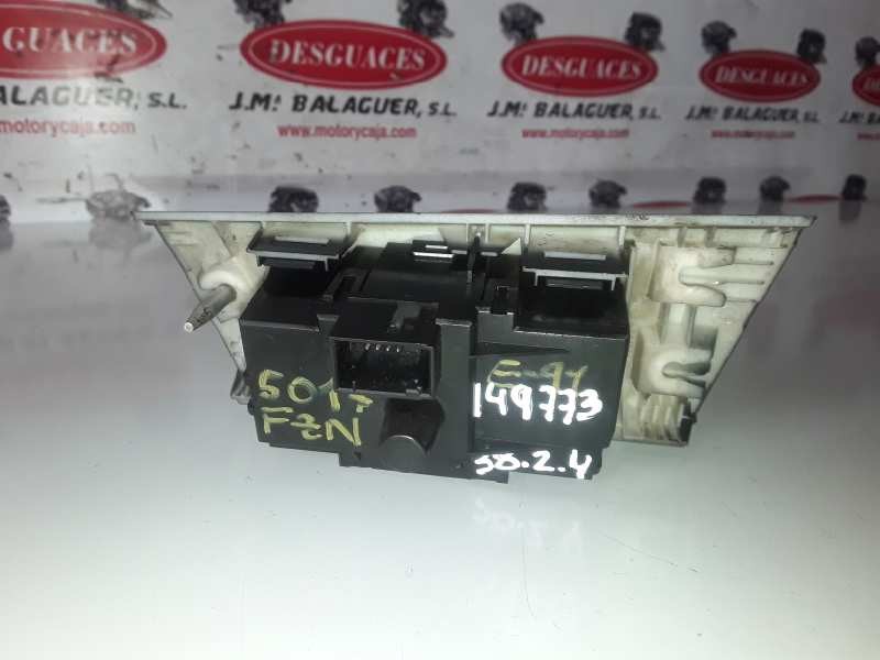 Recambio de mando luces para bmw serie 3 touring (e91) m57d30tu2 referencia OEM IAM 6932796  
