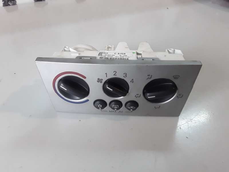 Recambio de mando calefaccion / aire acondicionado para opel meriva z16xe referencia OEM IAM 93329465  