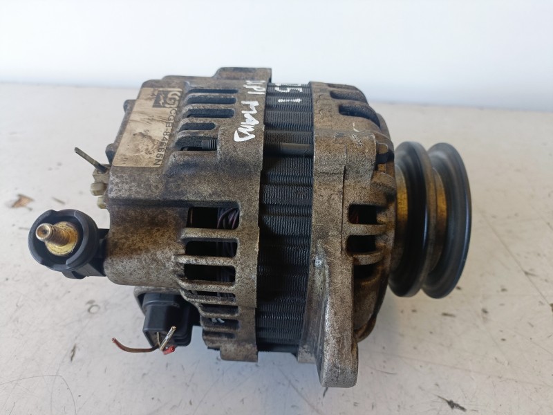Recambio de alternador para mazda b-serie (un) wl referencia OEM IAM CGB84665N  