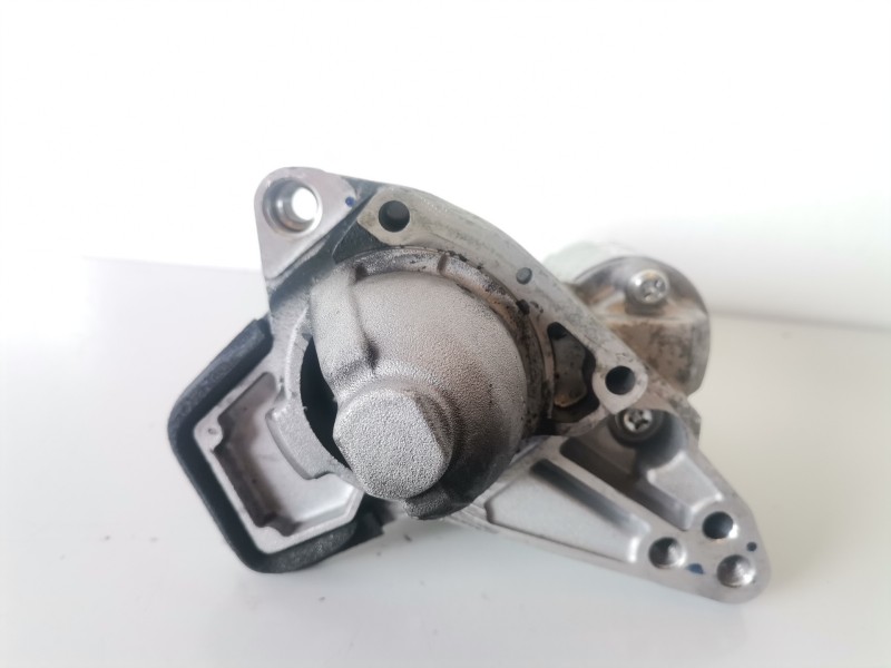 Recambio de motor arranque para renault clio iv h4b408 referencia OEM IAM 233000557RC/M000TD0372ZE  