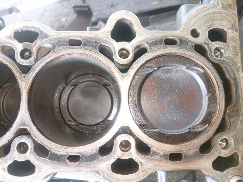 Recambio de bloque para opel meriva b a14nel referencia OEM IAM 55565310  
