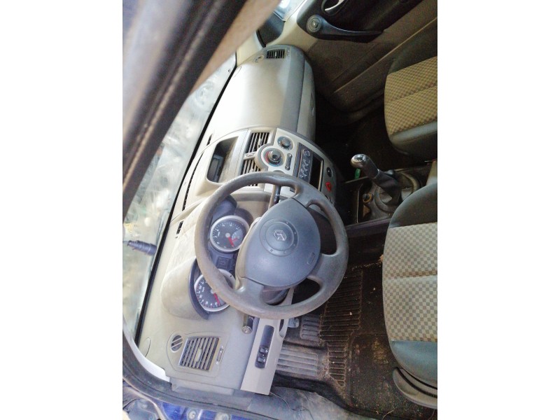 renault megane ii berlina 5p del año 2003