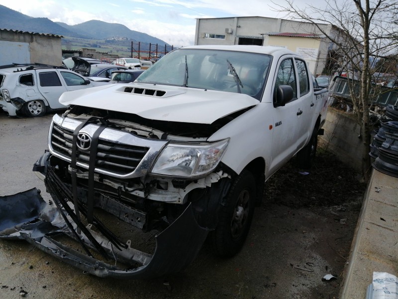 toyota hilux (kun) del año 2012