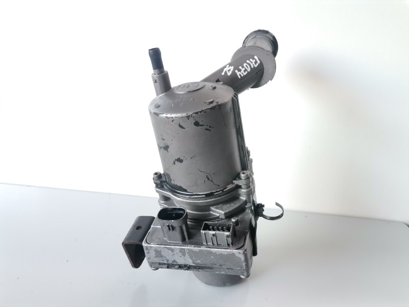 Recambio de bomba direccion para citroen c4 berlina 9hy referencia OEM IAM   