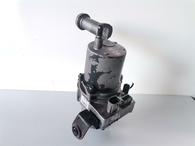 Recambio de bomba direccion para citroen c4 berlina 9hy referencia OEM IAM   
