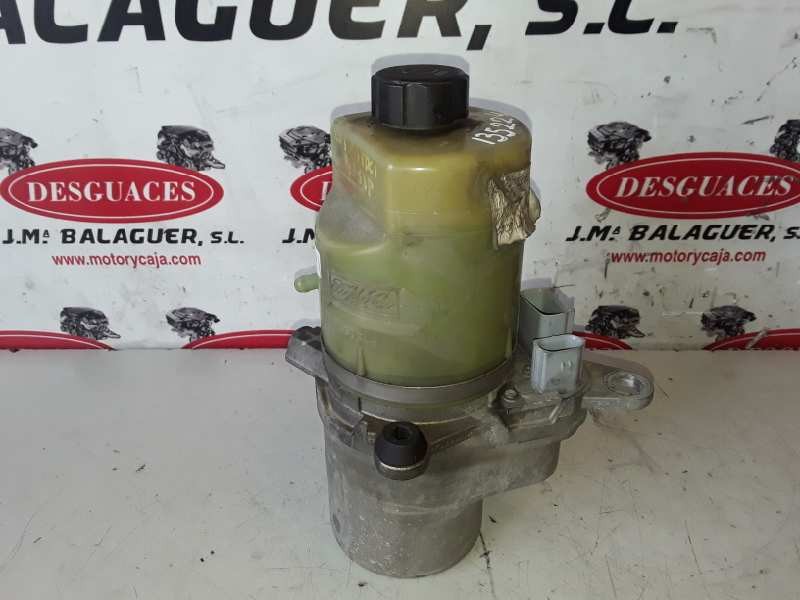 Recambio de bomba direccion para ford focus sportbreak (cb4) g6dg referencia OEM IAM 4M513K514CB  
