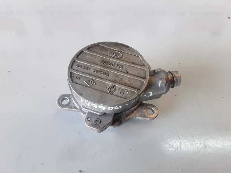 Recambio de depresor freno / bomba vacio para renault master furgón g9u720 referencia OEM IAM 8200102535B  