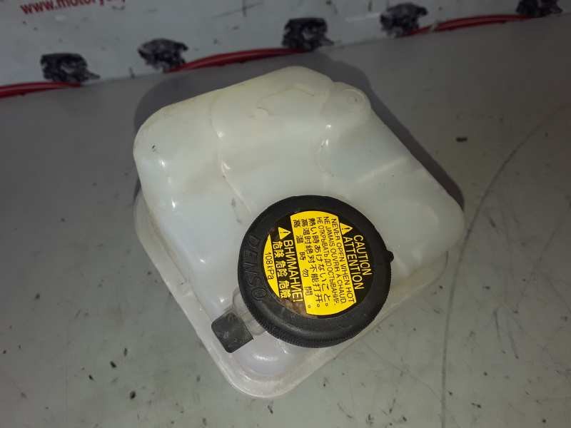Recambio de deposito expansion para toyota auris (e18) referencia OEM IAM   